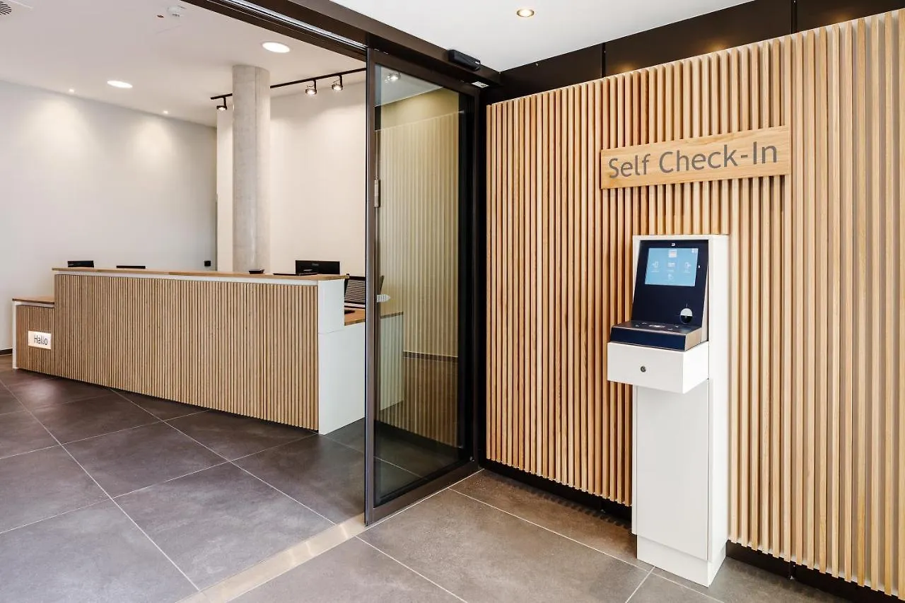 Smartments Business Mannheim Hauptbahnhof Apart otel 3*,  Almanya
